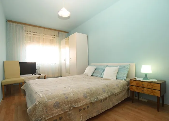 Lejlighed Momcilo 1995